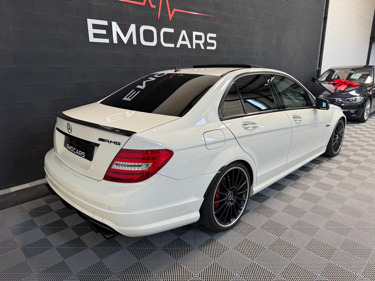 Mercedes Benz Classe C 63 AMG W204 6.2 V8 457 PACK PERFORMANCE