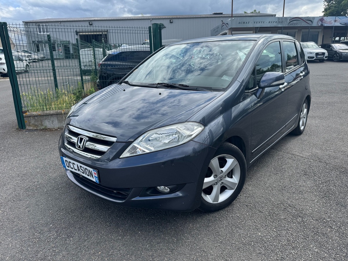 Honda FR-V