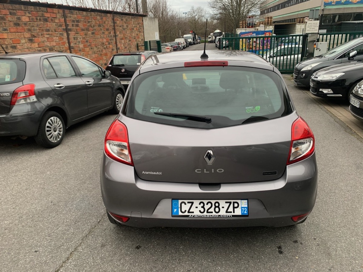 RENAULT Clio 1.5 DCI 75 CV Tom -Tom 4XCB