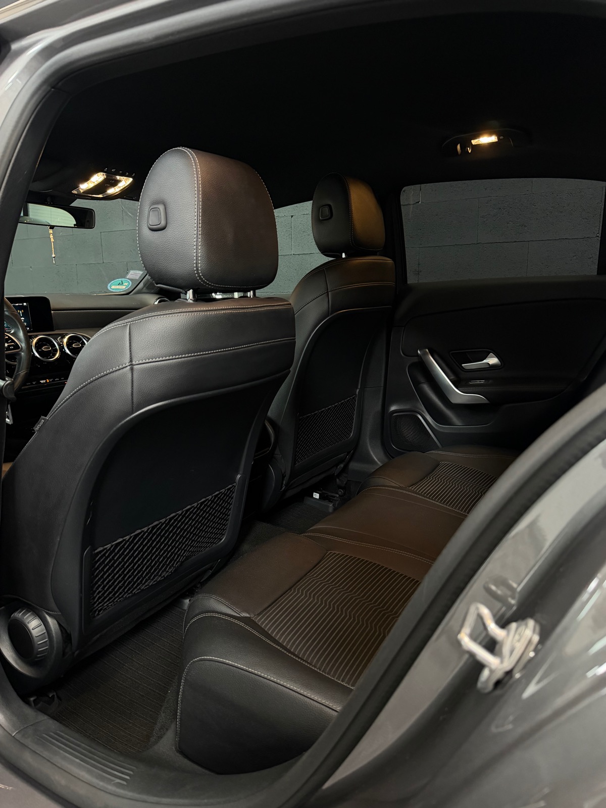 Mercedes-Benz Classe A 180 1.3 Ti 16V 7G-DCT 136 cv Boîte auto