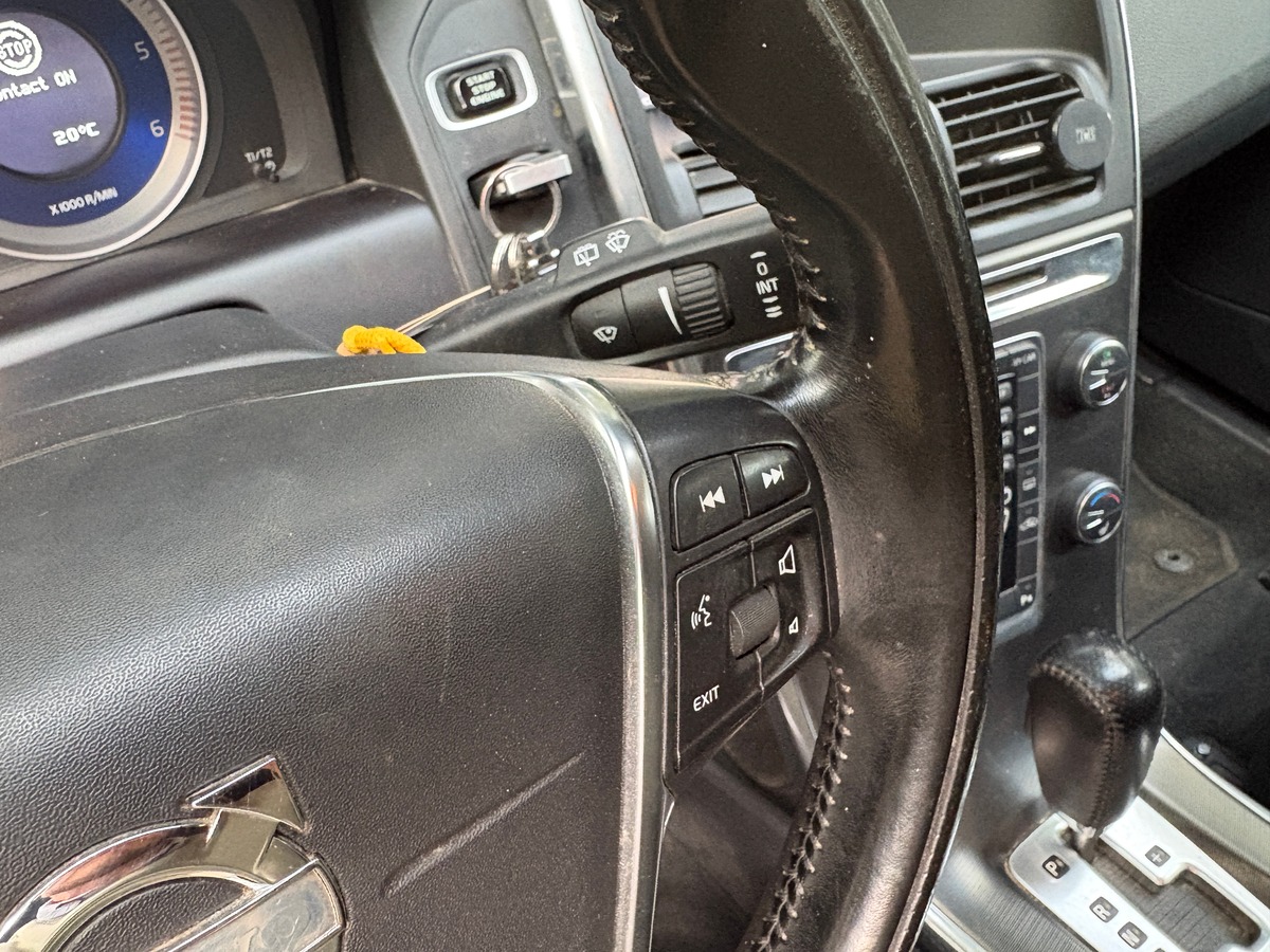 Volvo XC60 D4 163 ch R-DESIGN Geartronic