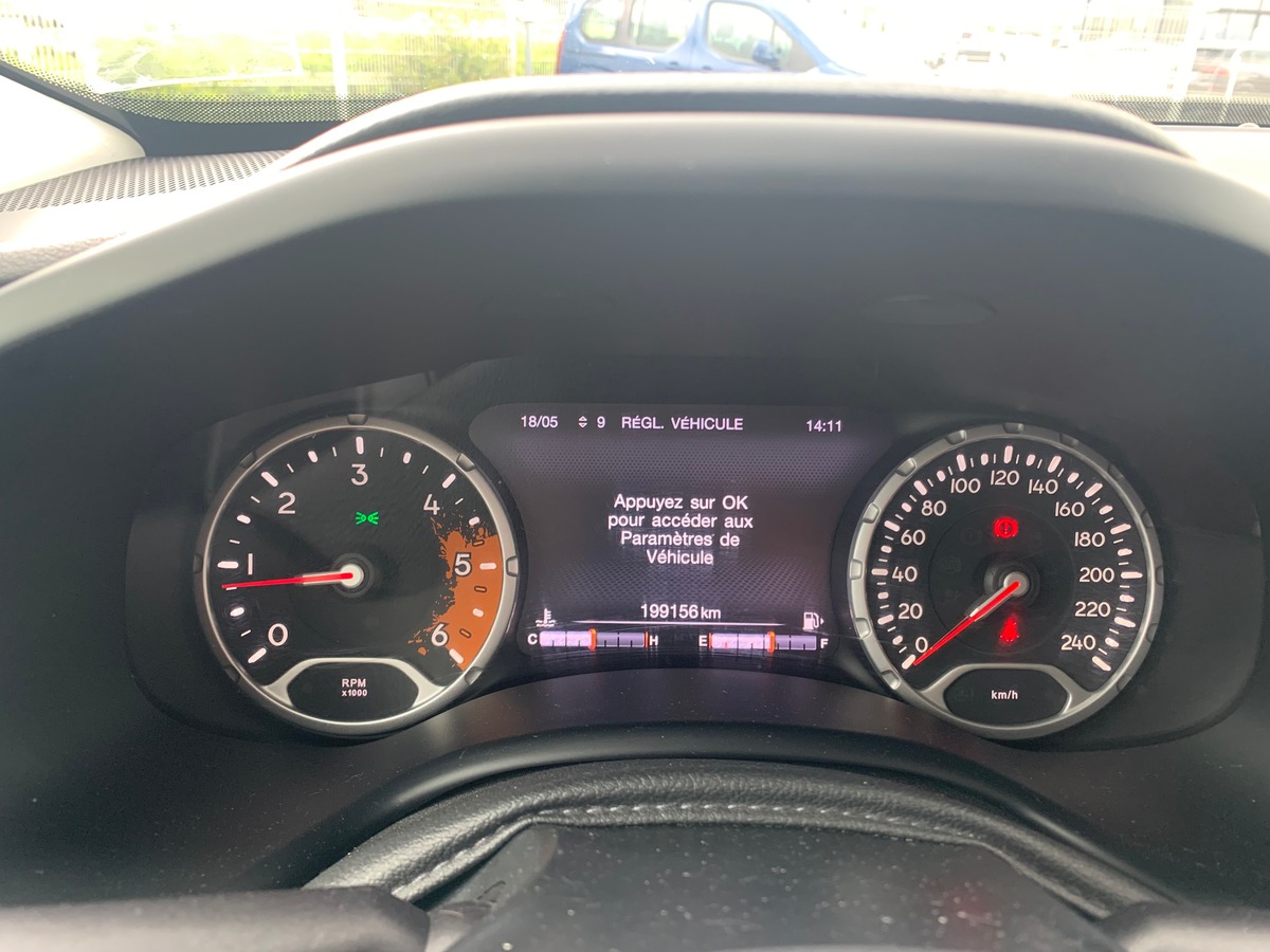 Jeep Renegade 120 chevaux | Régulateur de vitesse | Radar de recul | Bluetooth | Cuir | GPS