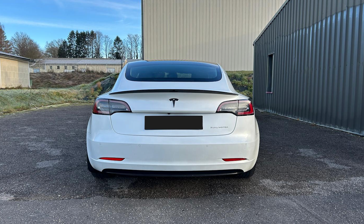 Tesla Model 3 Dual Motor (Long Range)