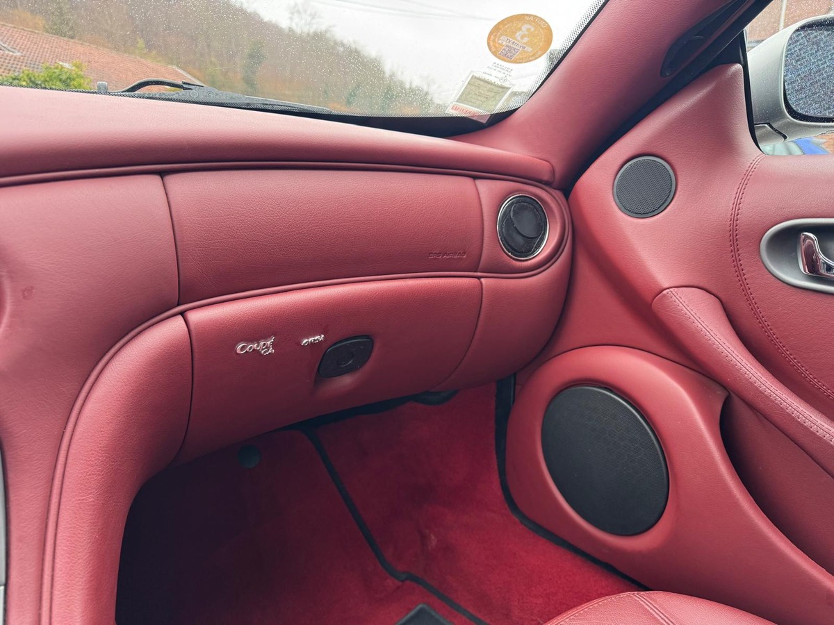 Maserati Coupe 4.2 V8 390cv Cambiocorsa - Française - Deuxième Main