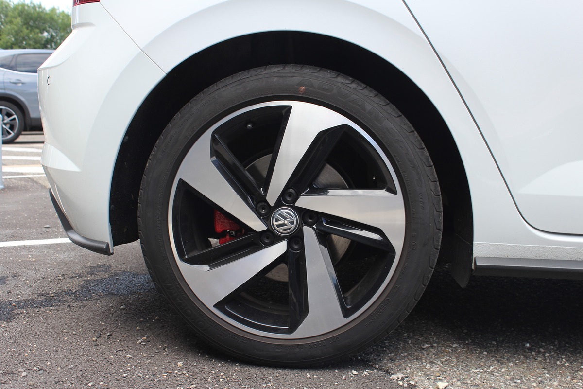 Volkswagen Polo POLO GTI 2.0TSI 200CV DSG
