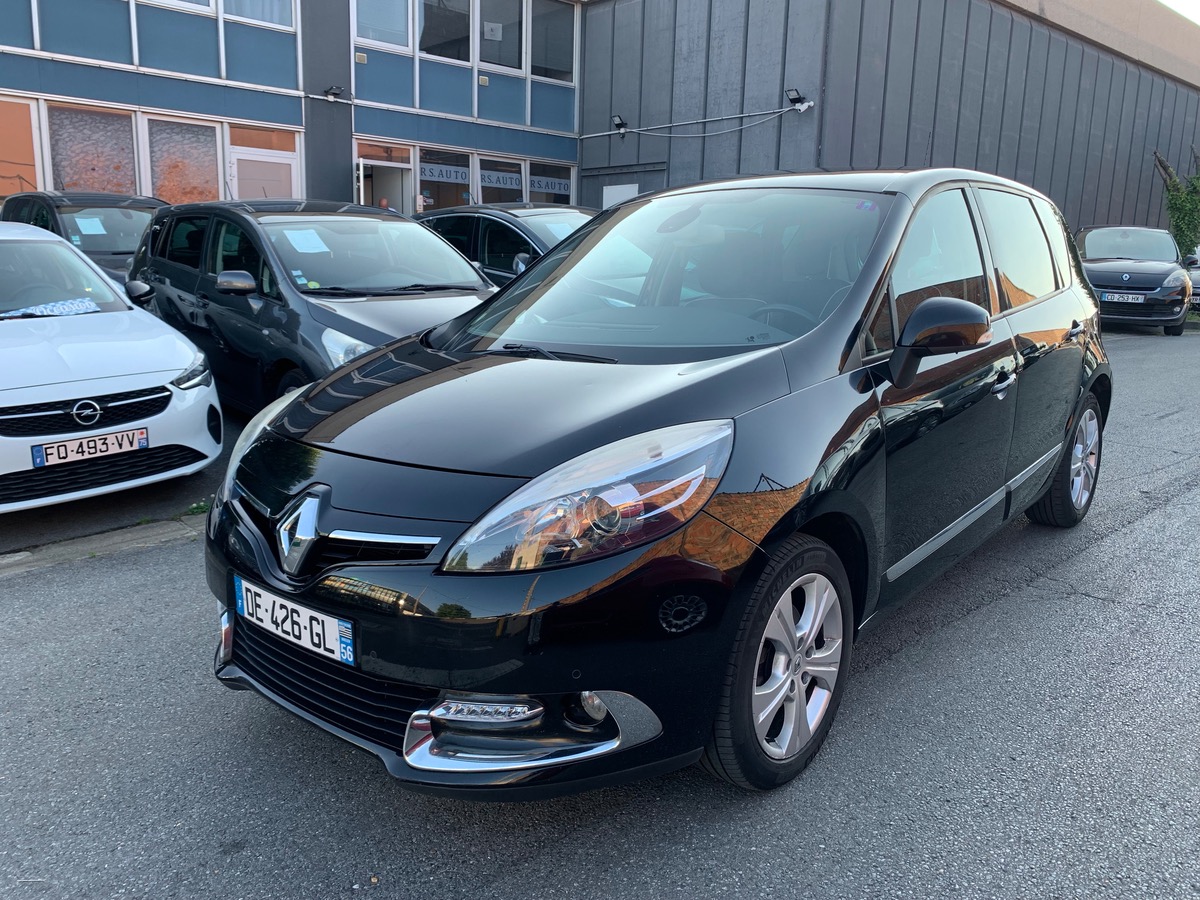 RENAULT Scenic 1.6 DCI 130 CV 1er main lounge 4XCC