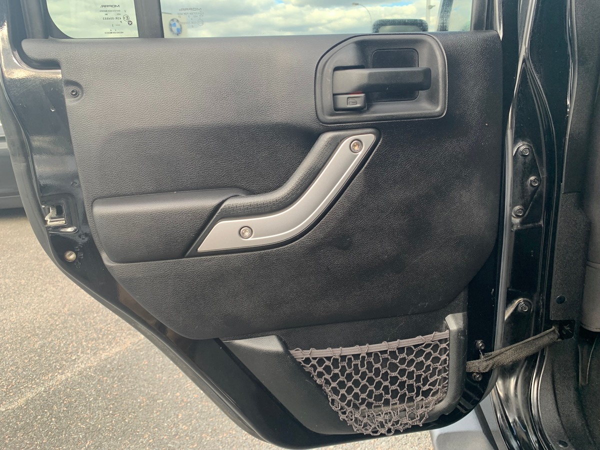 Jeep Wrangler Unlimited 284 ch | Equipé Ethanol | 5 Places | Climatisation | Radar | Climatisation