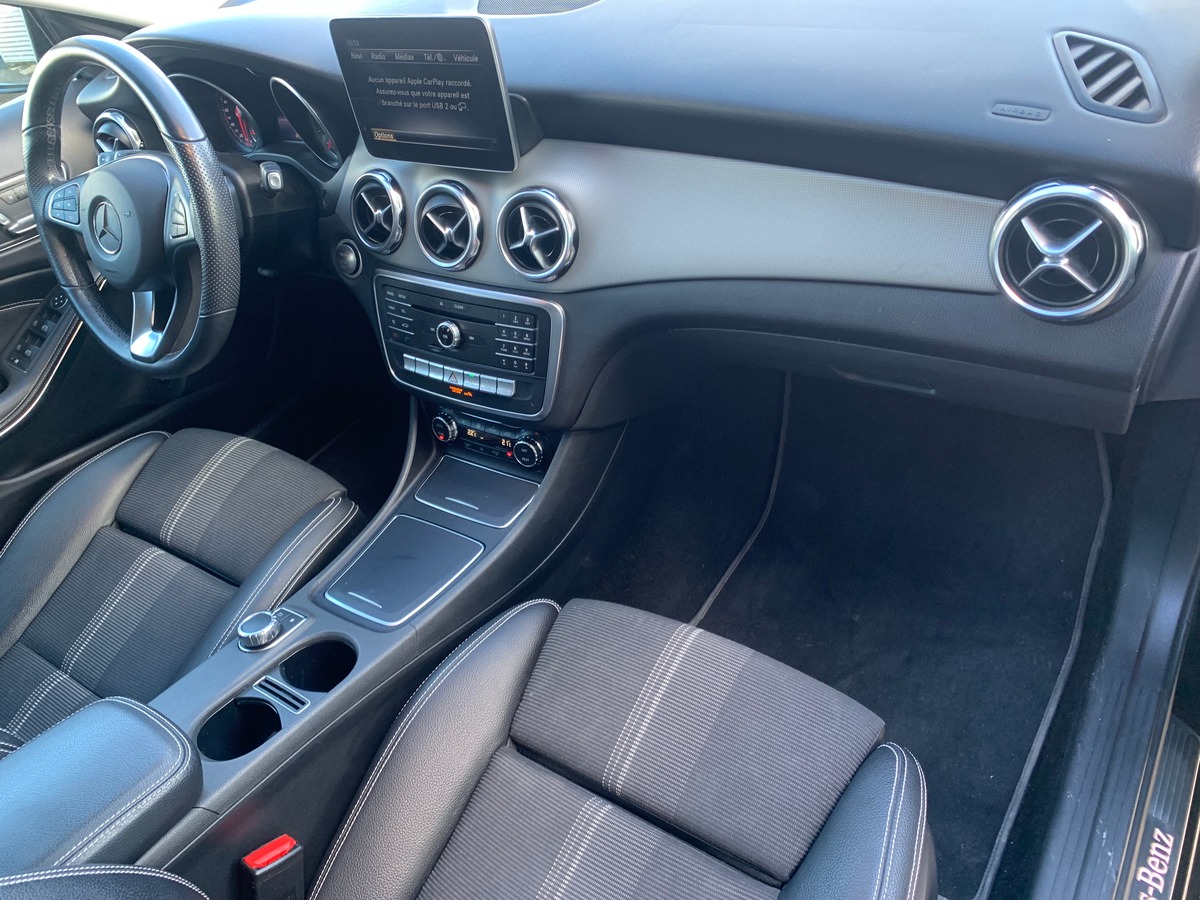 Mercedes-Benz GLA 136 | Sensation | Caméra recul | Régulateur vitesse | Siéges chauffants électrique