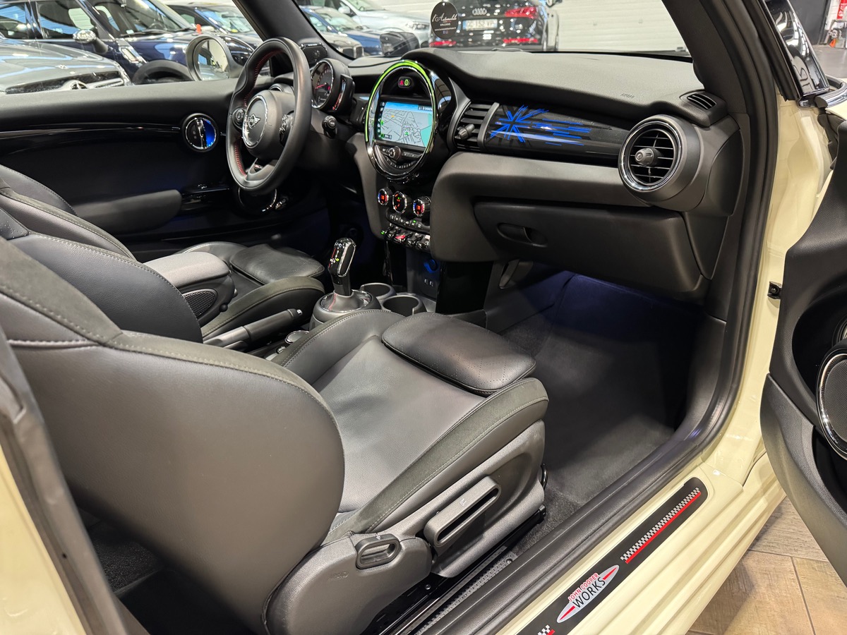 Mini Mini JOHN COOPER WORKS JCW 231CV TOIT PANO/HARMAN KARDON/HUD