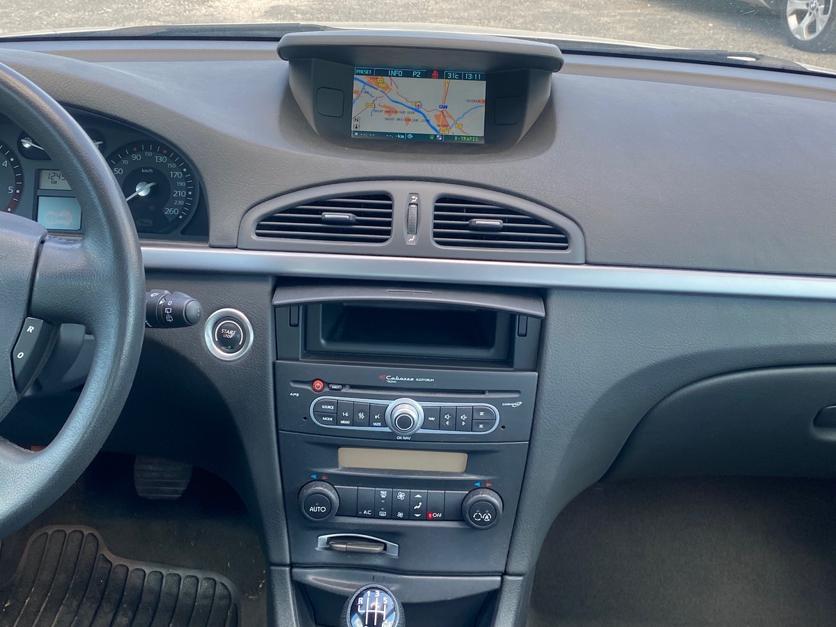 RENAULT Laguna 2.0 dci 150cv faible km 124165km d’origine nous sommes ouvert ce lundi 14 juillet