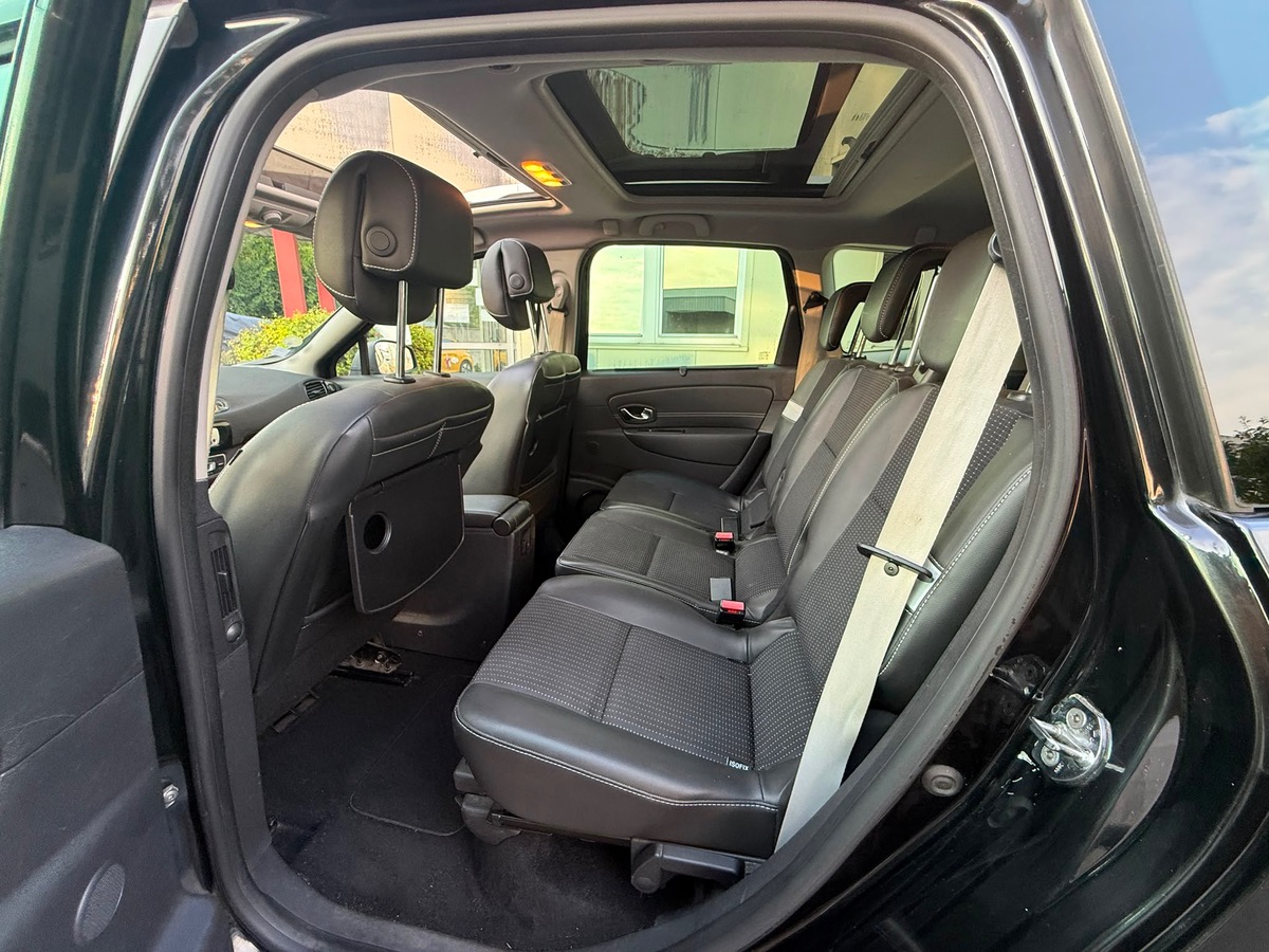 RENAULT Grand Scenic 1.6 DCI 130 CV AUTHENTIQUE 7 places garantie 6 mois