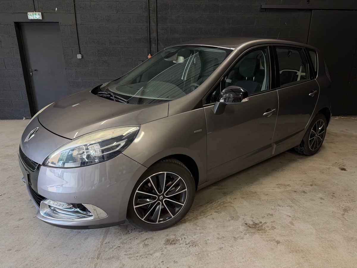 RENAULT Megane Scenic 1.9 dci EDC Bose 1ere Main / Kit distribution Ok