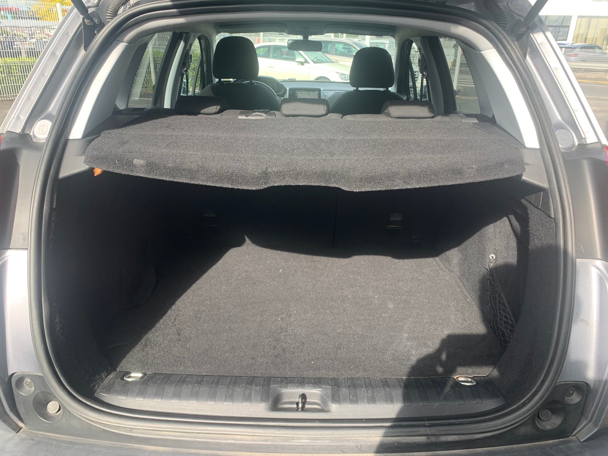 Peugeot 2008 100 ch | Style | Régulateur de vitesse | GPS | Bluetooth | Radar arriére | Barres toit