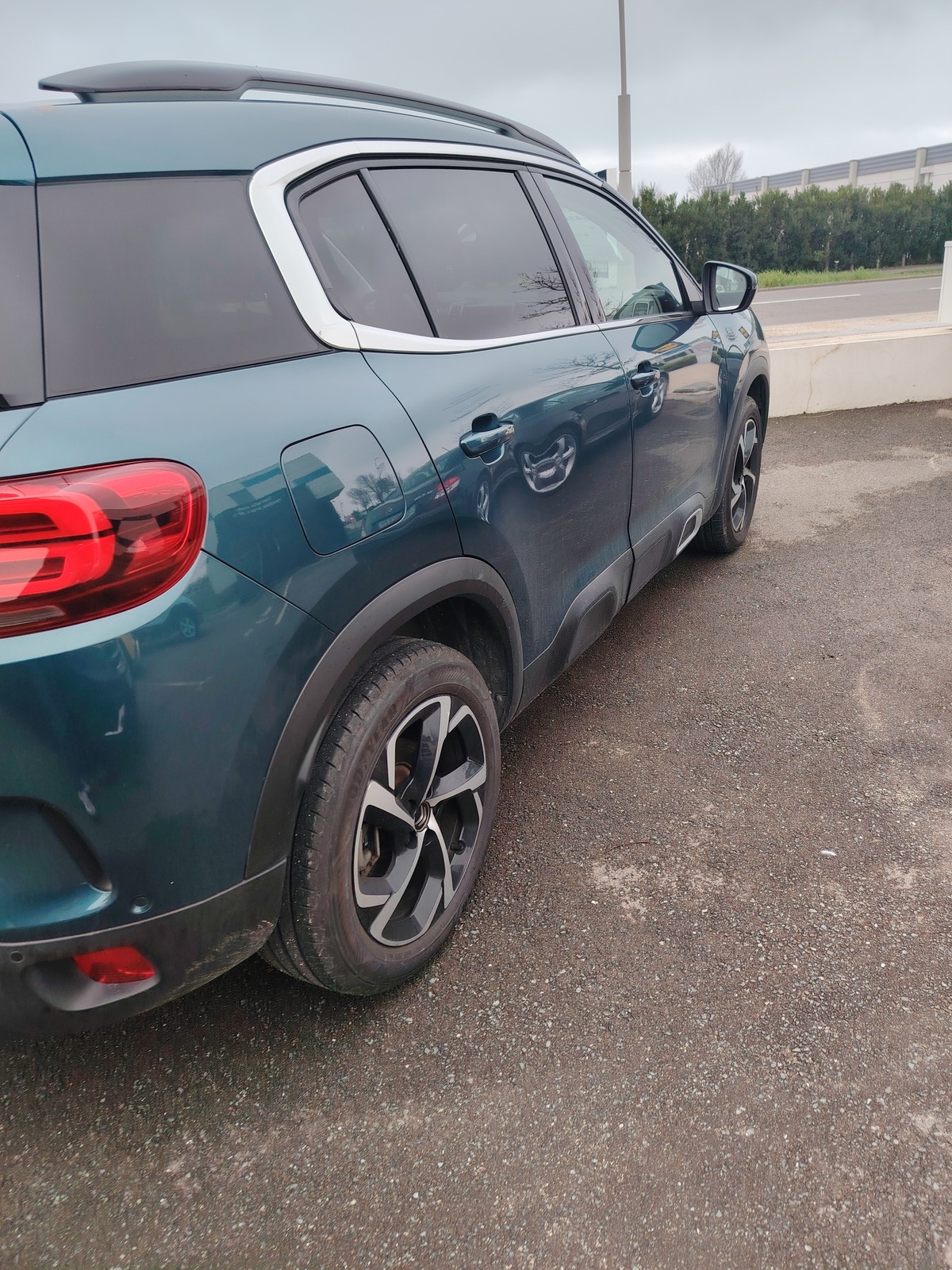 Citroën C5 Aircross Citroën C5 Aircross BlueHDi 130ch S&S Shine EAT8 E6.d CAMERA / CARPLAY / DRIVE A