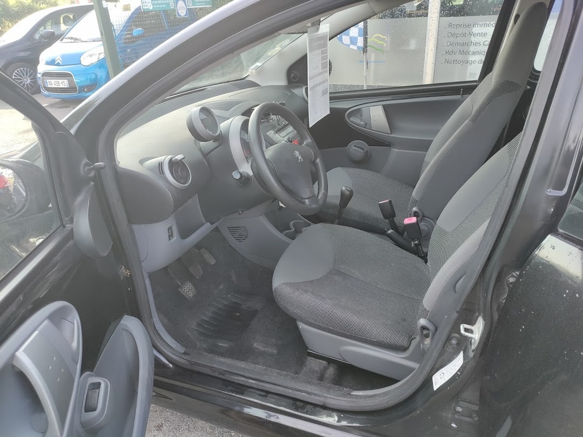 Peugeot 107 1.0 68 Trendy 5 PORTES