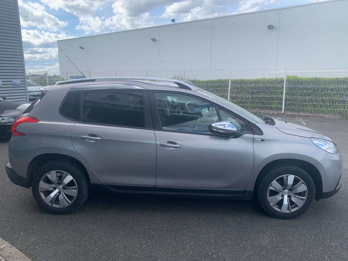 Peugeot 2008 100 ch | Style | Régulateur de vitesse | GPS | Bluetooth | Radar arriére | Barres toit
