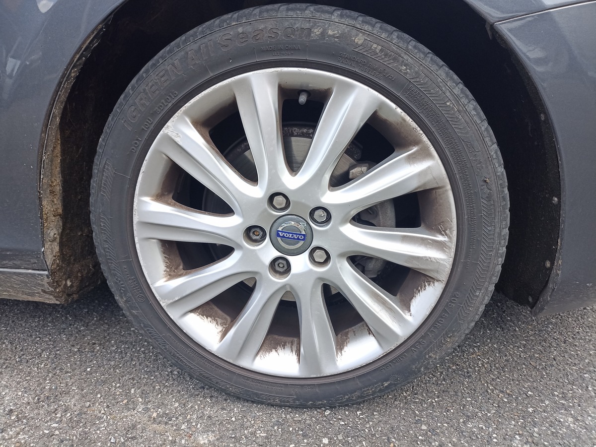 Volvo V40 D2 MOMENTUM
