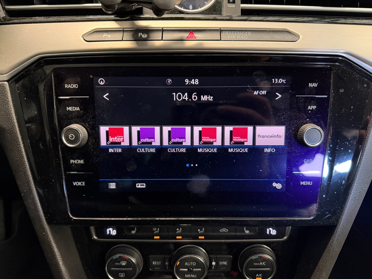 Volkswagen Passat SW Carat 2.0 tdi 150ch DSG Kit Distribution Ok