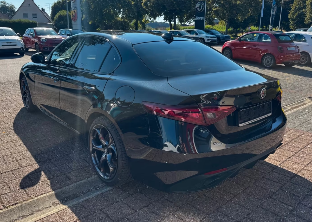 Alfa Romeo Giulia 2.0 TB 280ch Estrema Q4 AT8/Harman-Kardon/Toit ouvrant