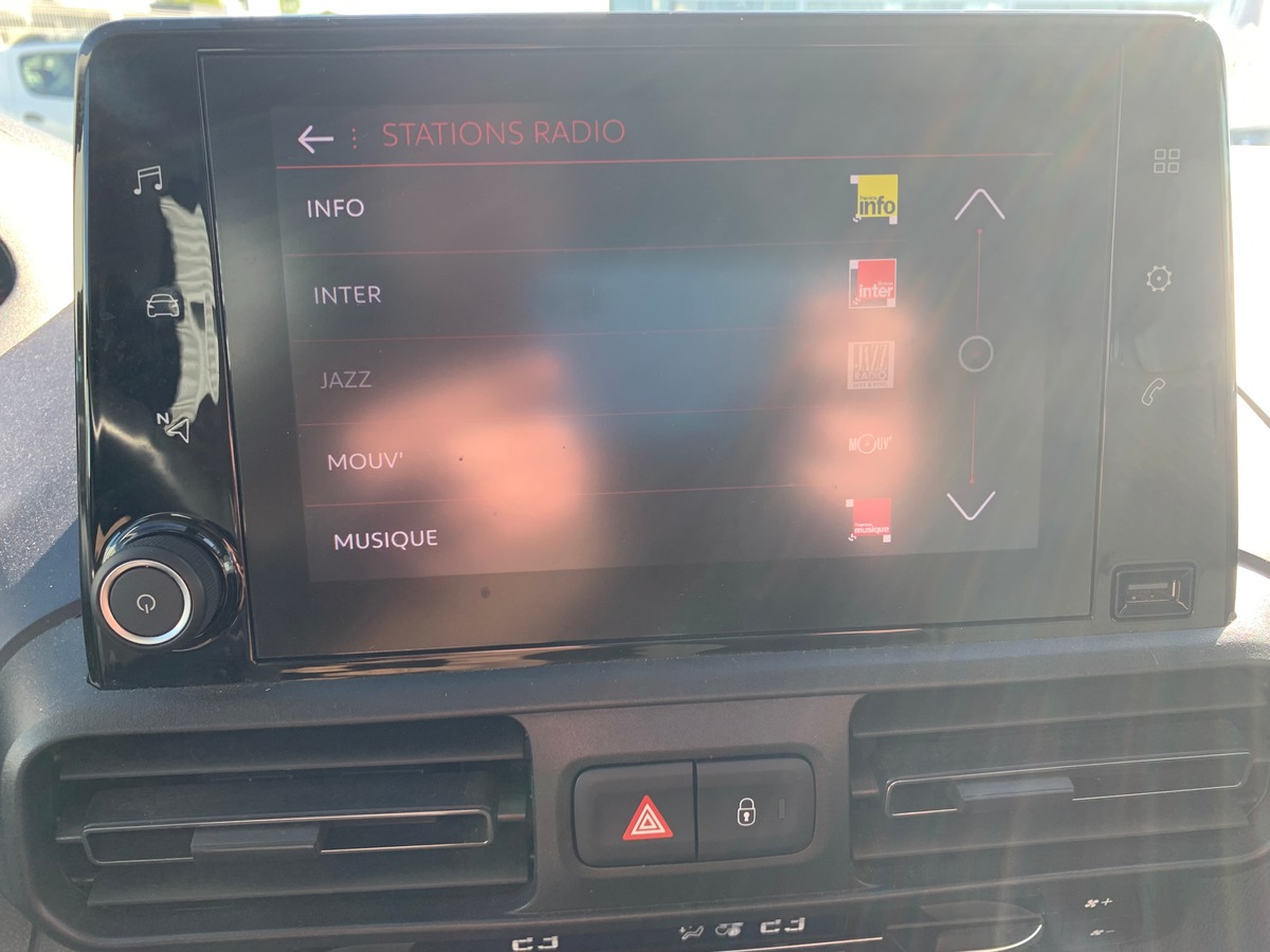 Peugeot Rifter 130 ch | Standard | Allure | Apple car Play | Régulateur de vitesse | Radar arriére