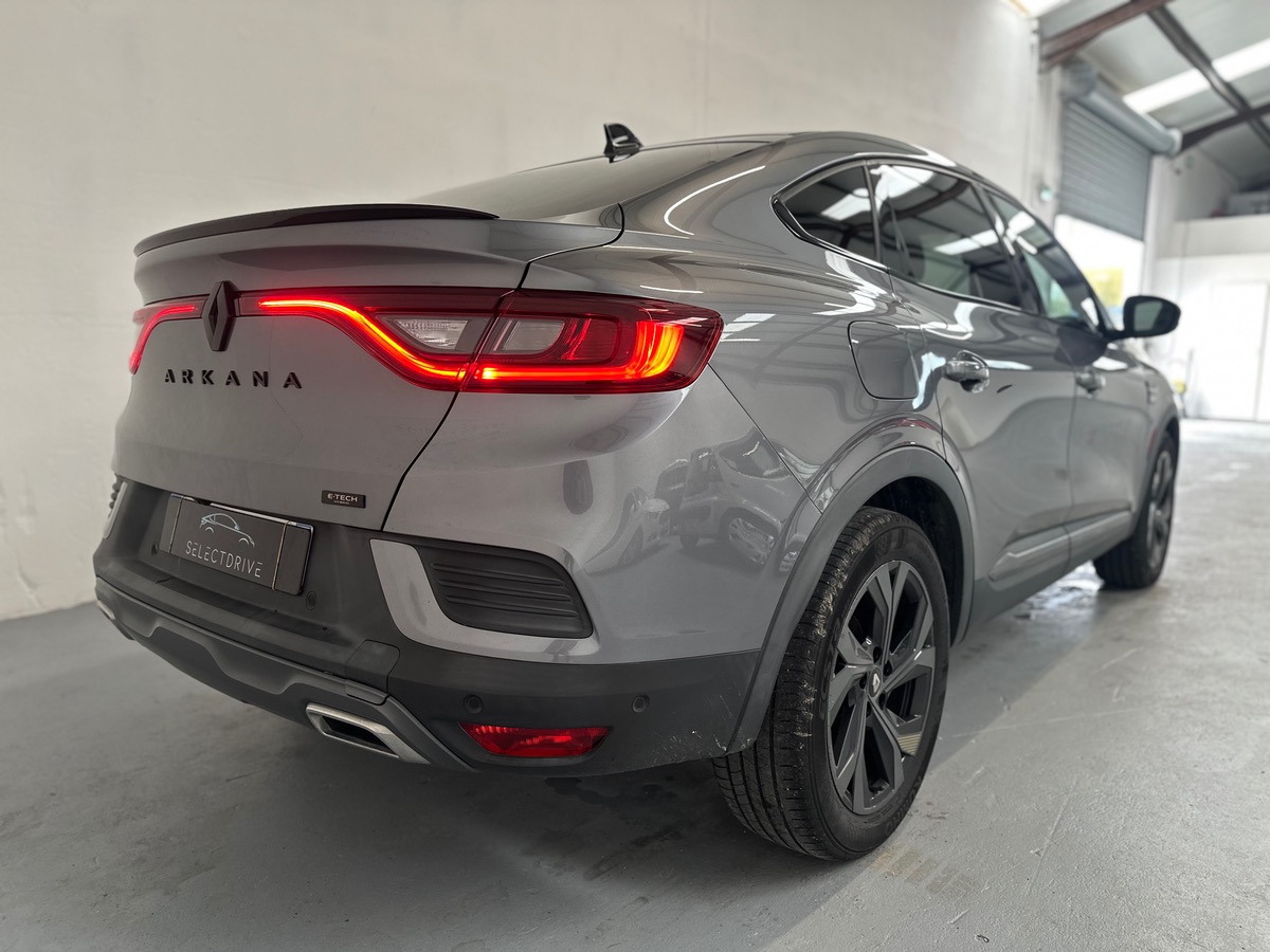 RENAULT Arkana 1.6 E-TECH ENGINEERED 145 22