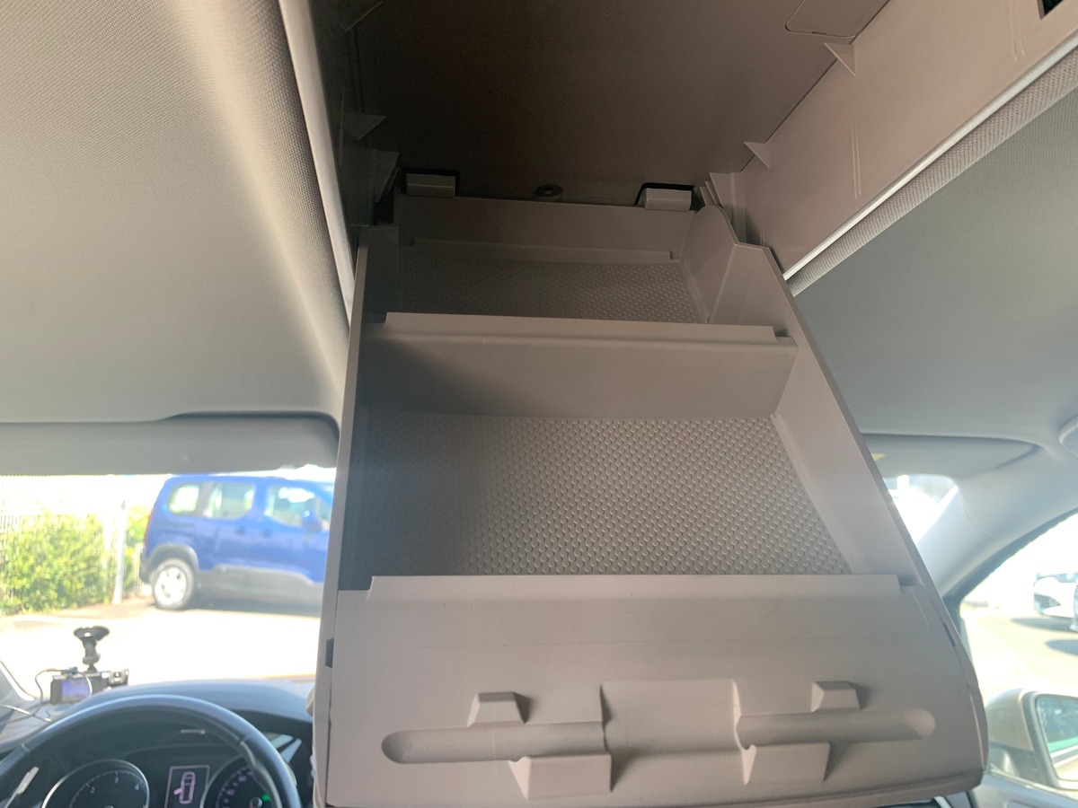 Volkswagen Touran 115 | Confortline | Caméra recul | Régulateur vitesse adaptatif | Apple car Play