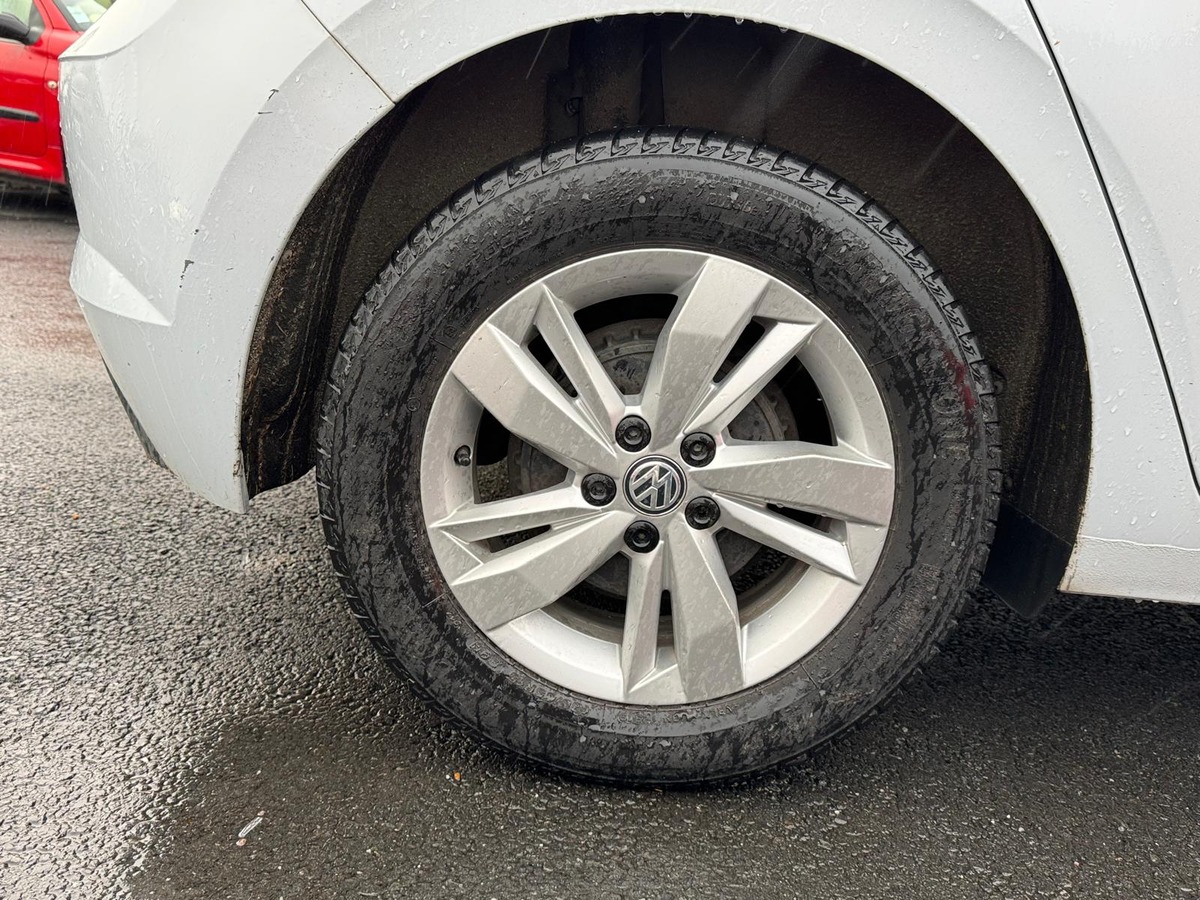 Volkswagen Polo VI 1.0 TSI 95 Confortline BVM