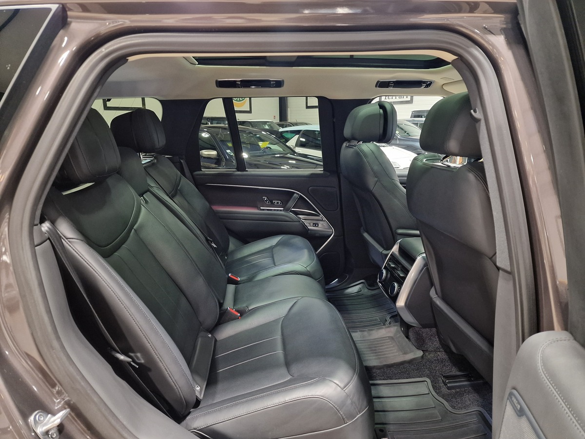 Land-Rover Range Rover P530 4.4 V8 530CH HSE FRANCAIS//PAS DE MALUS TVA B