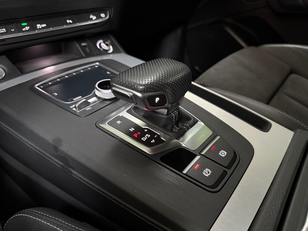 Audi Q5 II 50 2.0 TFSI e S Line Hybrid 299cv Toit Ouvrant