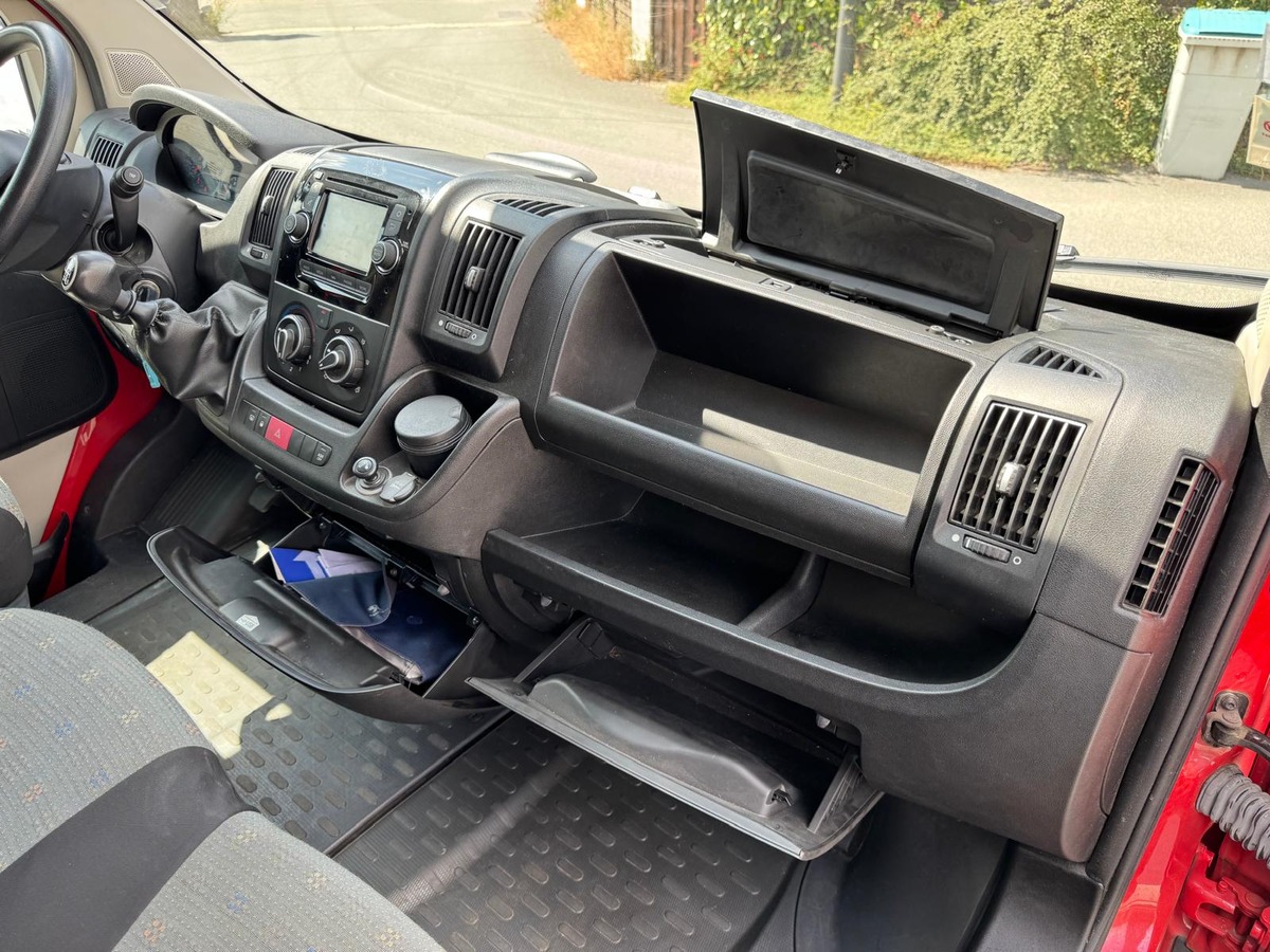 Peugeot Boxer II 3.0 HDI 180cv pack clim L3H2 vitré - Deuxième main - Boite manuelle