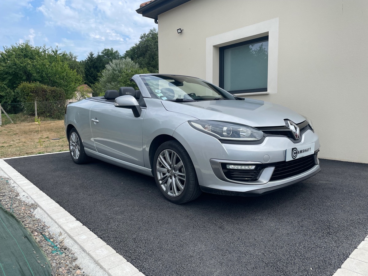 RENAULT Megane III CC 1.5 dCi (110 ch)