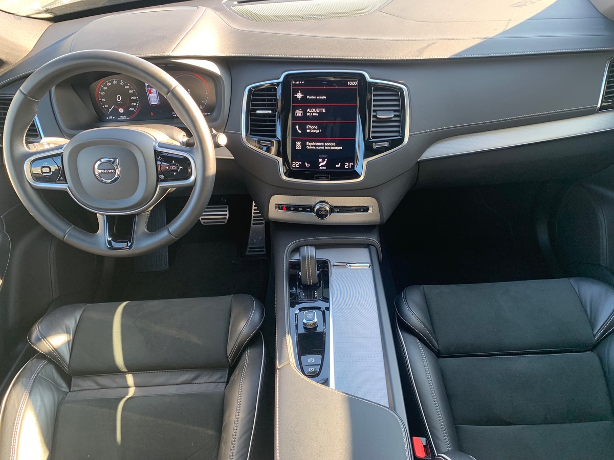 Volvo XC90 388 | R-DESIGN | Pack Prestige | Attelage | Toit ouvrant Panoramique | Caméra de recul