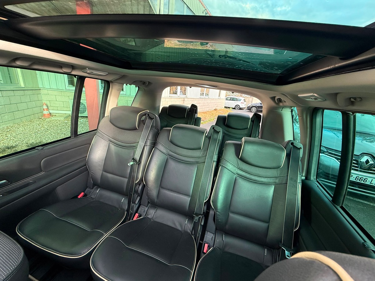 RENAULT Espace IV initiale 2.0 DCI 150 CV 7 place garantie 6 mois