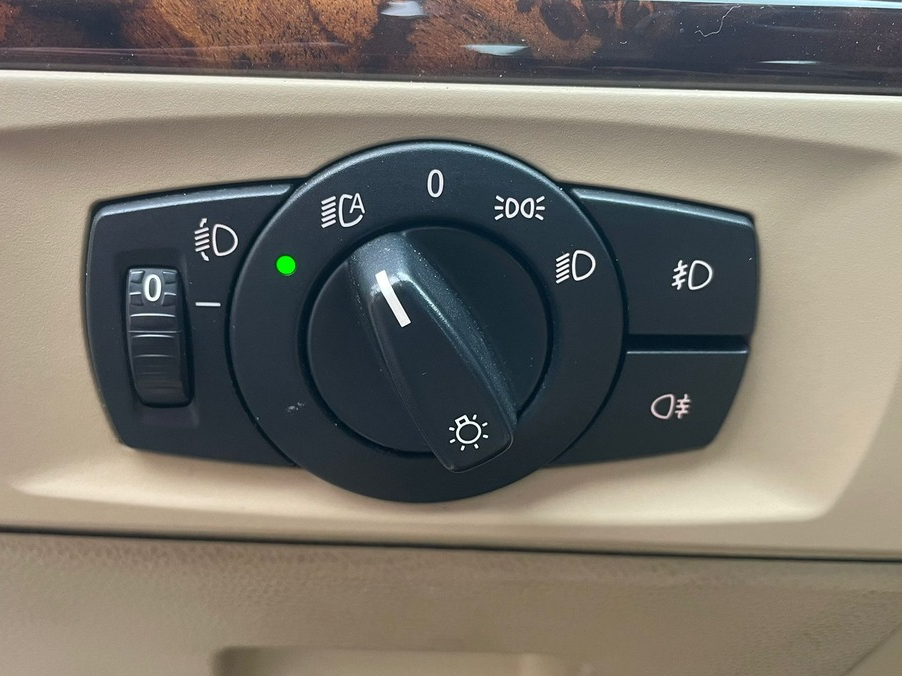 Bmw Série 3 325 i e90 218ch Pack Luxe BVM6