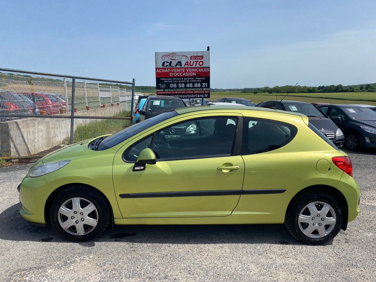 Peugeot 207 1.4 90cv 157041km urban 5 places 