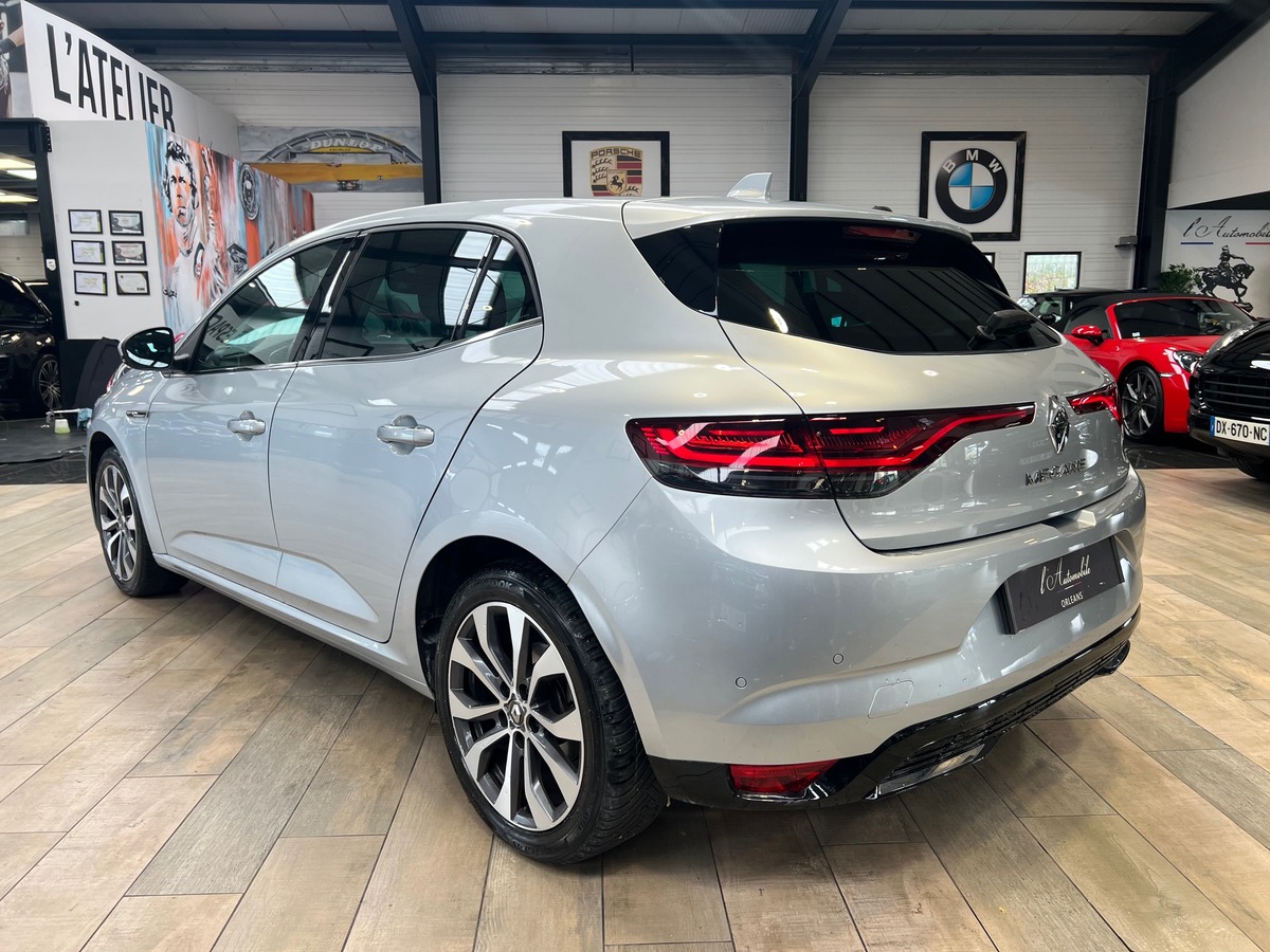 RENAULT Megane IV 1.5 BLUE DCI 115 INTENS /BOSE/HUD/