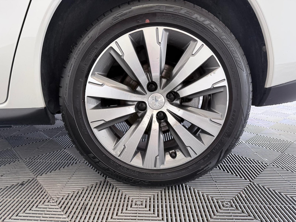 Peugeot 3008 1.6 HDI 115  ALLURE Première main