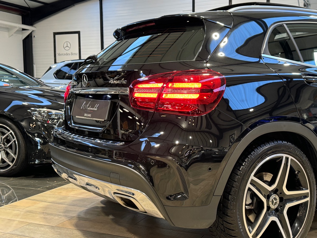 Mercedes-Benz GLA 220D 4MATIC 7G-DCT 170CV FASCINATION AMG APPLE CAR PLAY/ ATTELAGE
