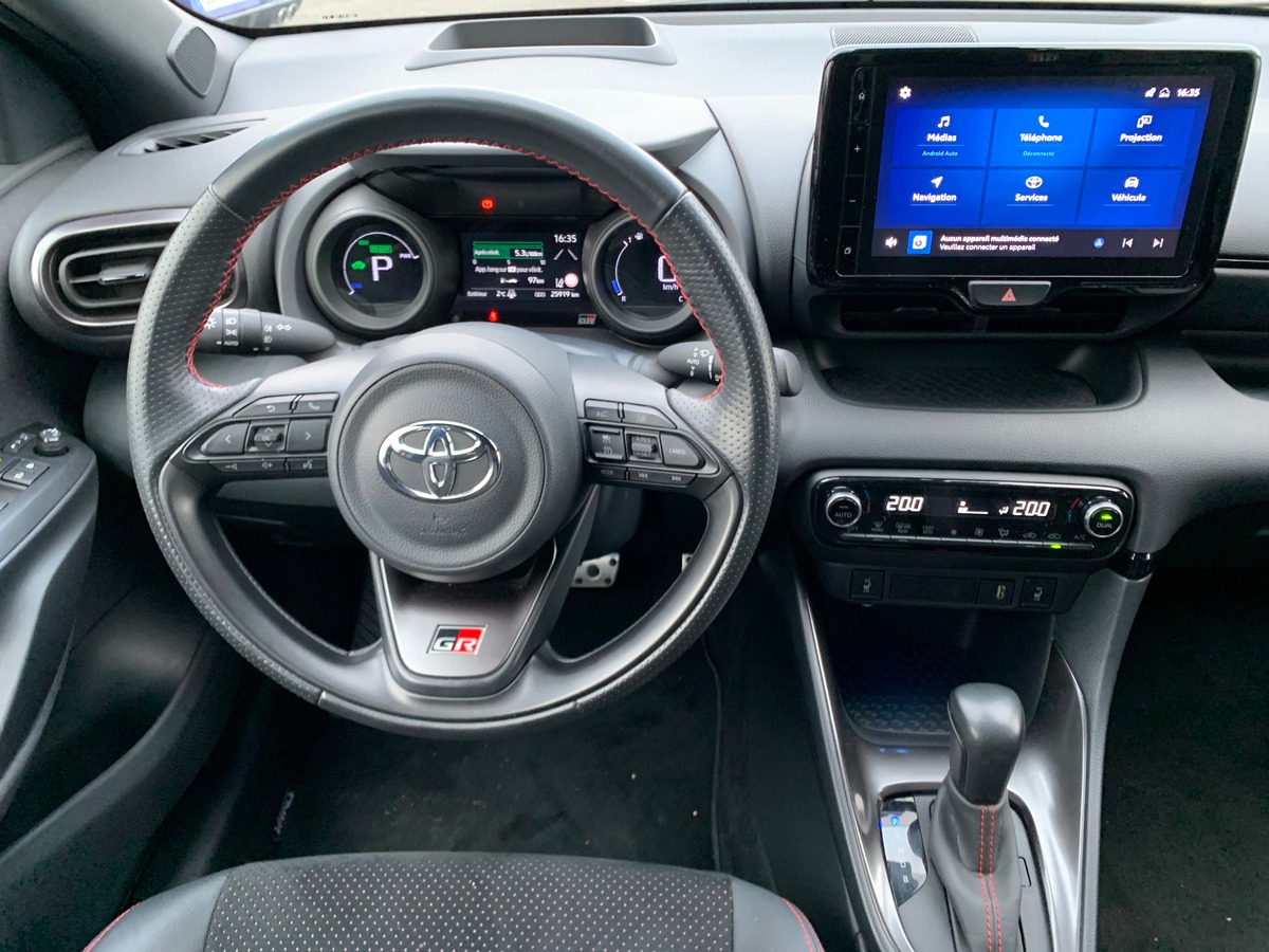 Toyota Yaris GR 116 ch | GR SPORT | Contrat Maintenance 4 ans ou 45000 kilométres en date du 22/07/2023