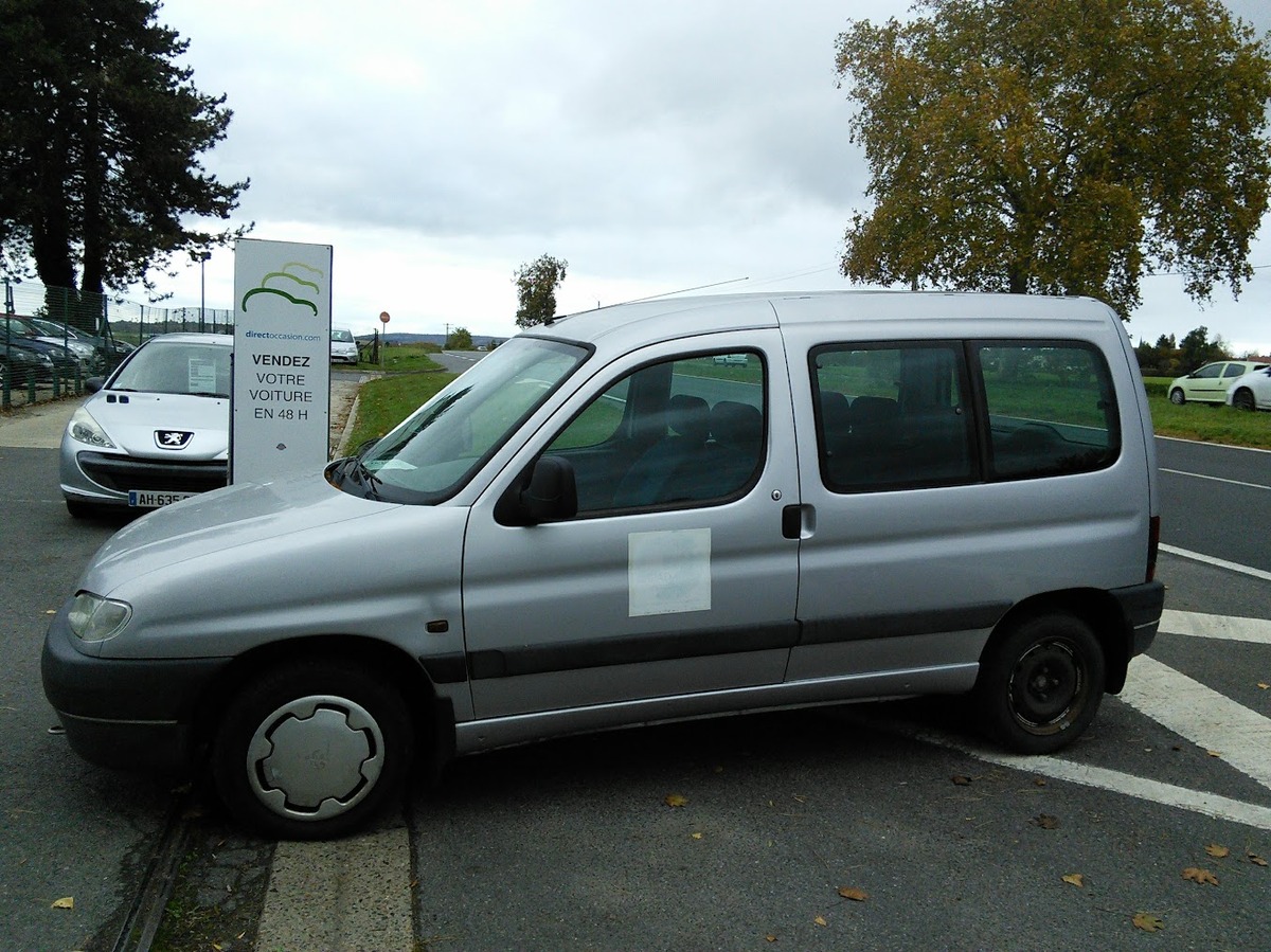 Peugeot Partner 1.8 i Break 90cv 5 PLACES