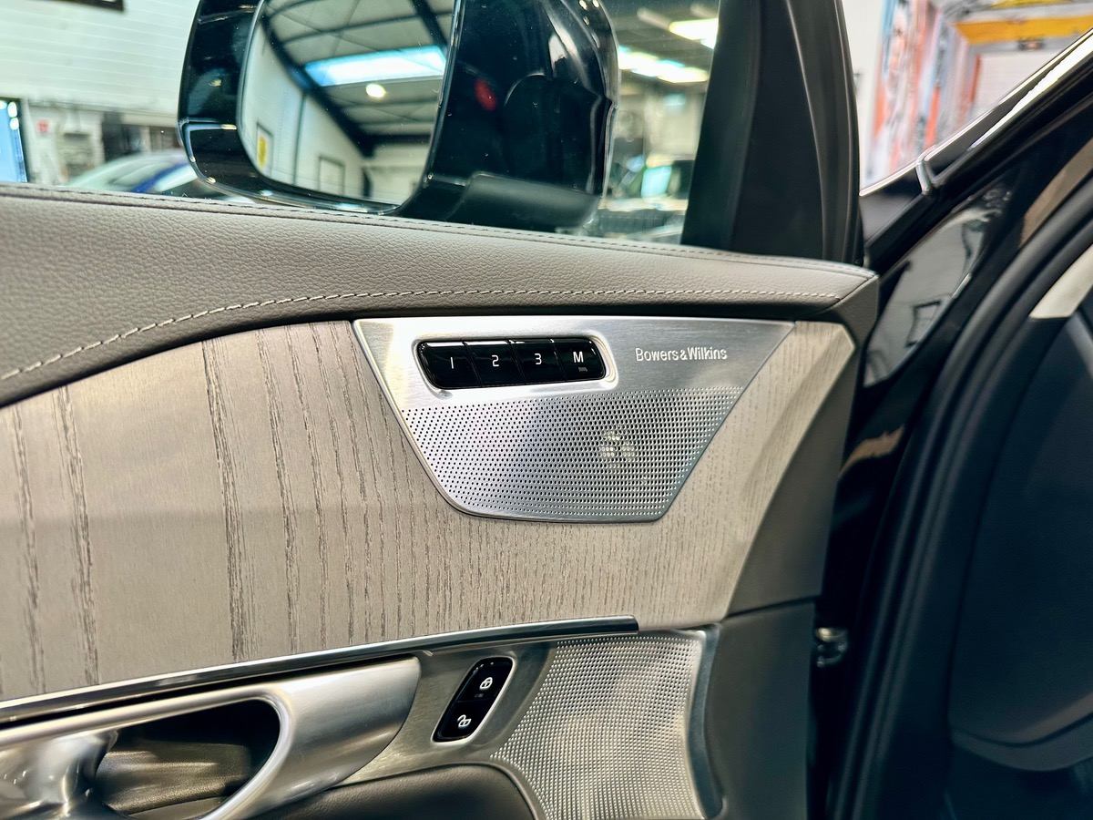 Volvo XC90 II (2) T8 AWD 455 Ultimate Style Chrome Geartronic 8 7PL 1ère Main TVA b