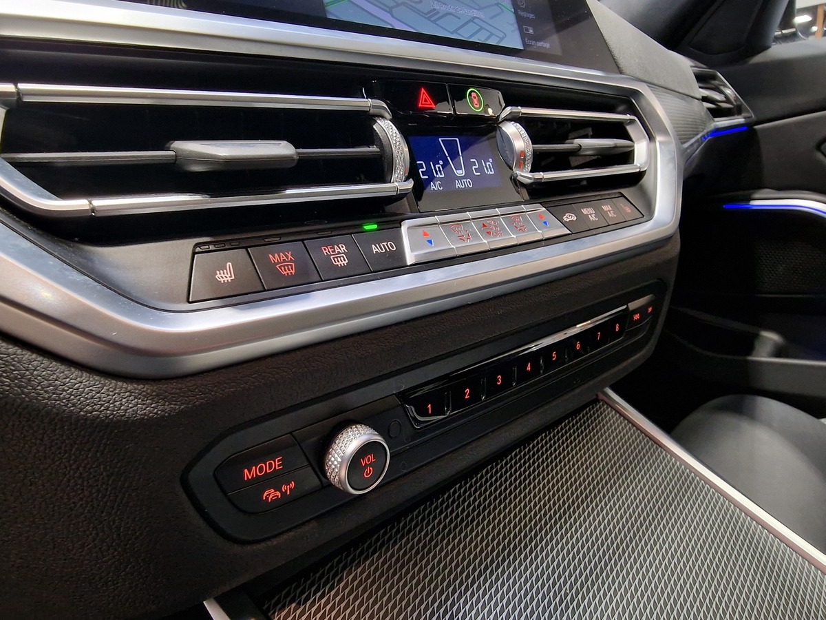 Bmw Série 3 Touring 320D XDRIVE M SPORT 190CH TOIT PANO E
