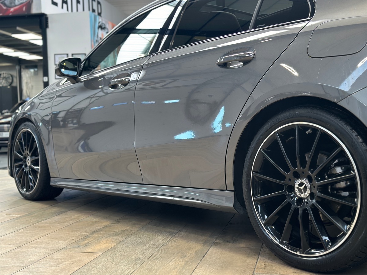 Mercedes-Benz Classe A 200 D AMG LINE - TOIT OUVRANT / GARANTIE MERCEDES 24 MOIS