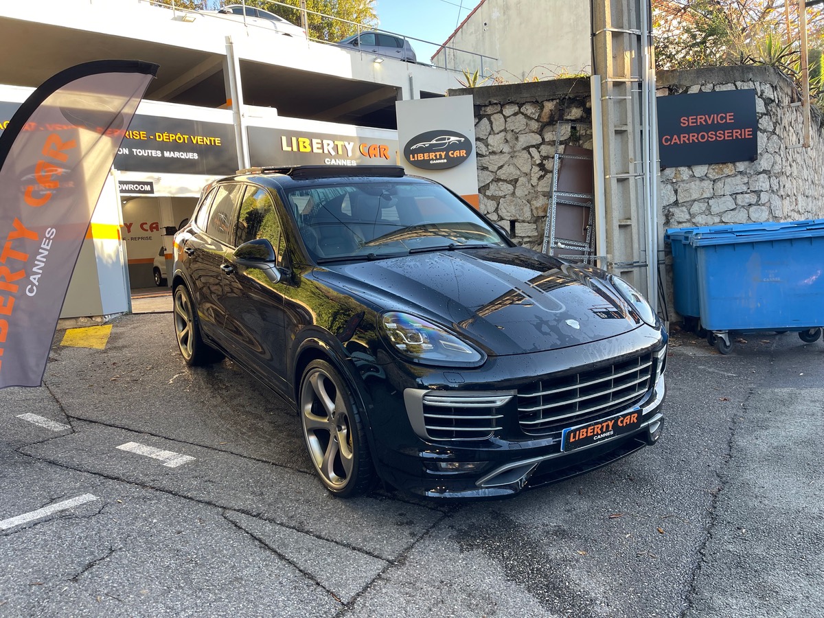 Porsche Cayenne Turbo TECHART 4.8 V8 520 CV AWD  /Carbone Interieur / Toit Ouvrant /
