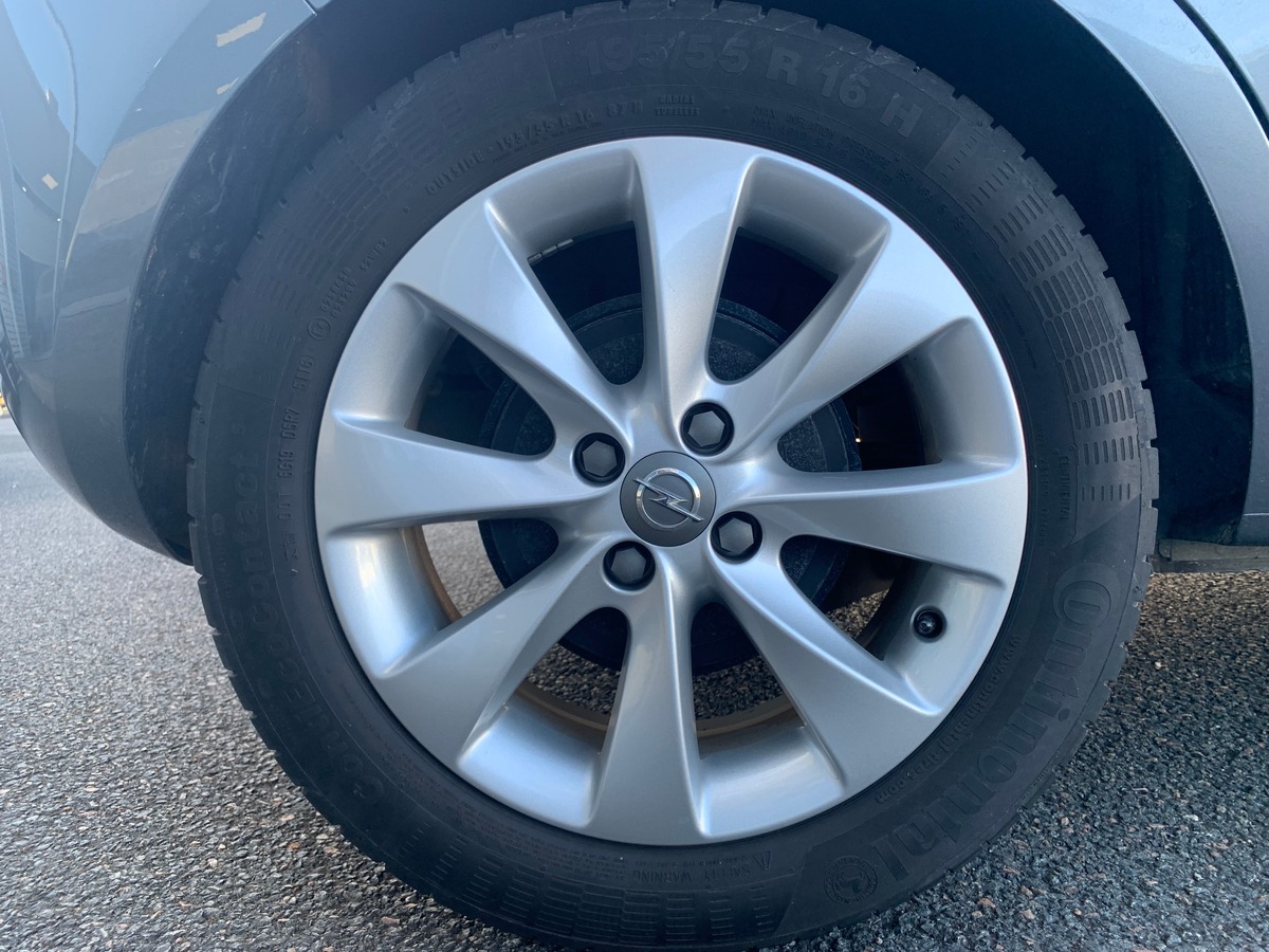 Opel Corsa 90 ch | Active | Apple car play | Régulateur de vitesse | Climatisation | Radar de recul