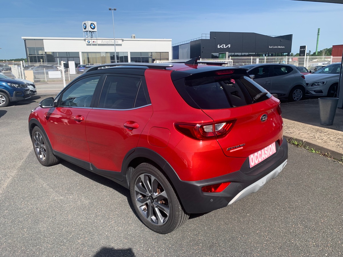 Kia Stonic 120 ch | Premium | Caméra recul | Régulateur vitesse | Apple car Play | Siéges chauffants