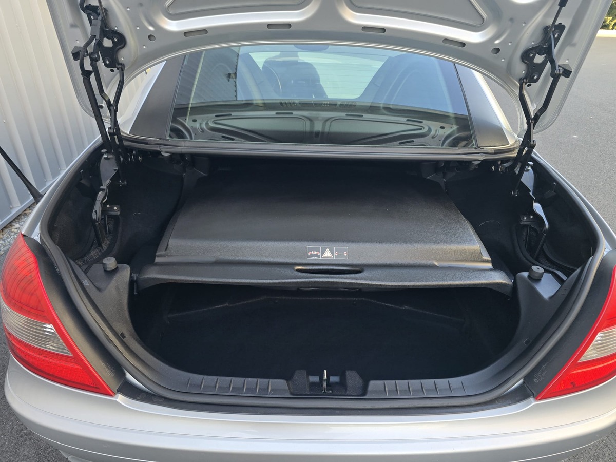 Mercedes Benz SLK 350 7GTro