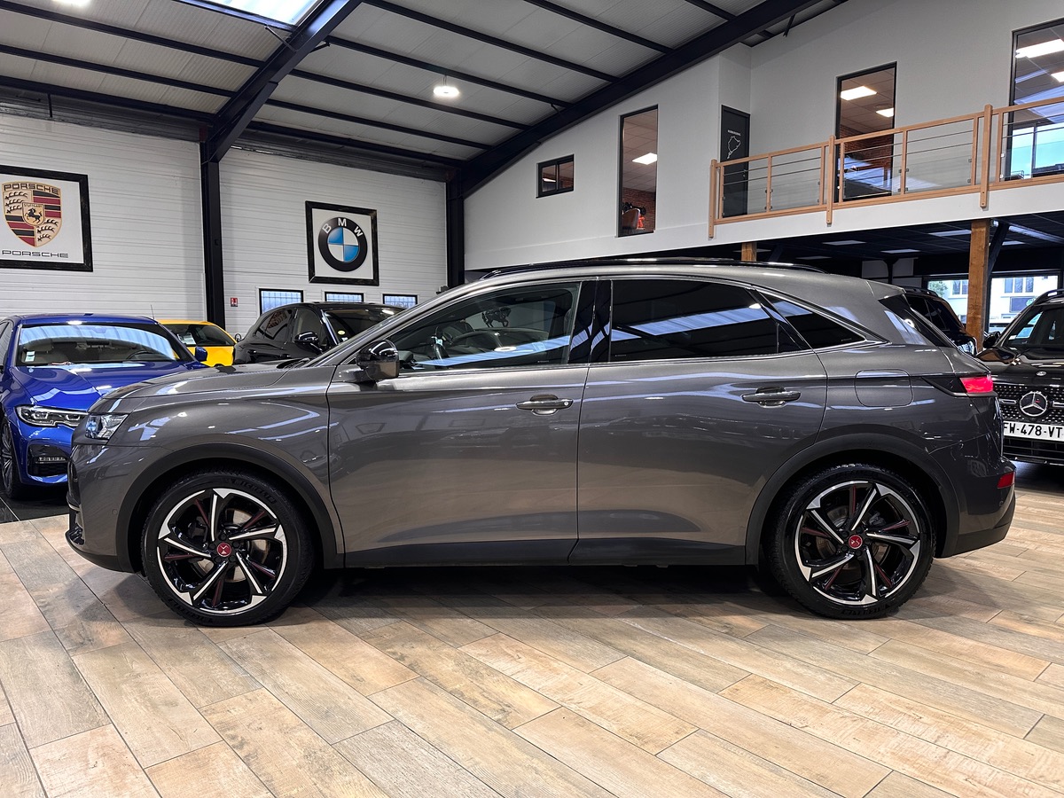 DS Ds7 Crossback 225 ch e-Tense Performance Line Plus / ATTELAGE / HI-FI FOCAL / TOIT PANO /CARPLAY