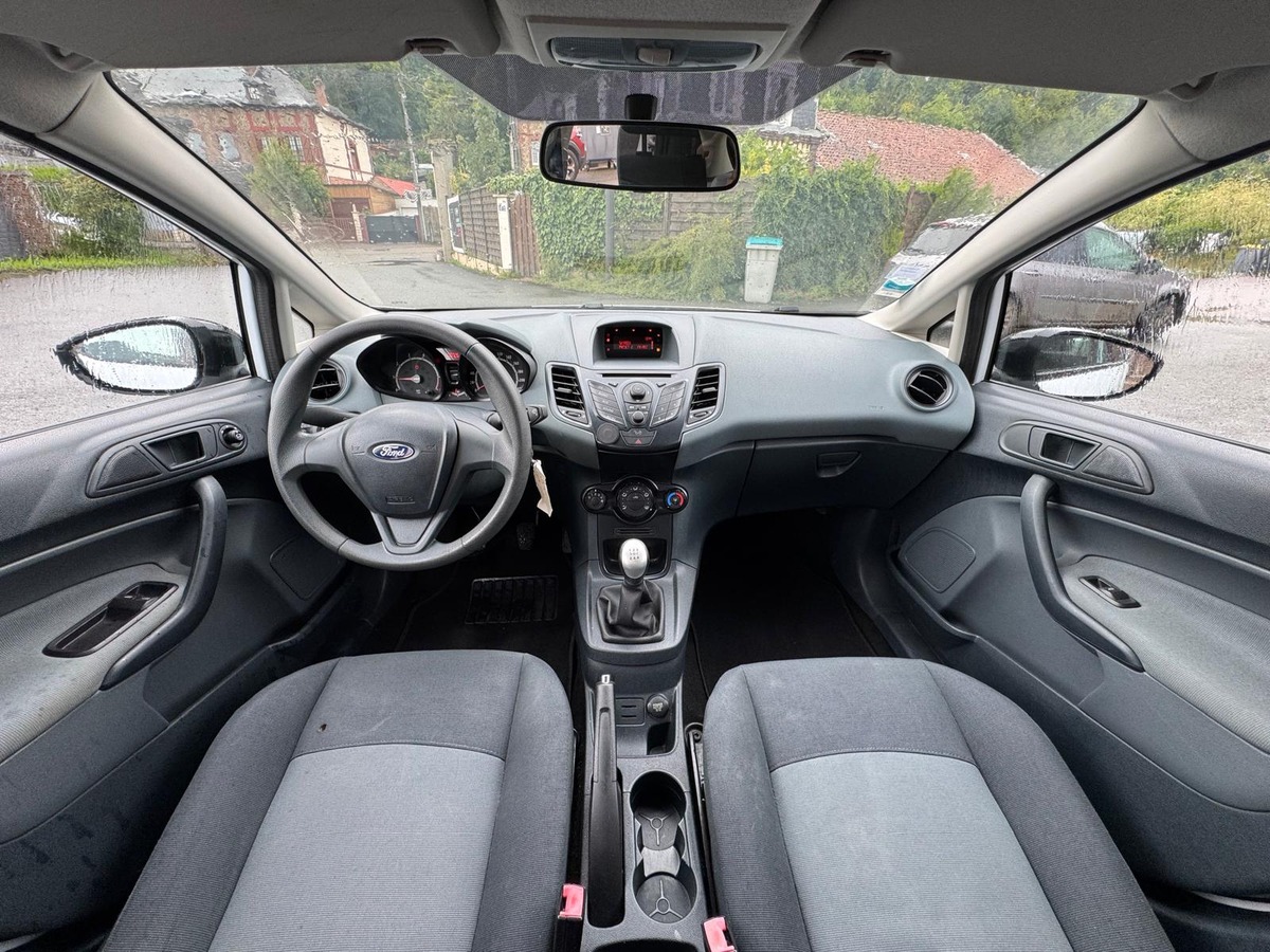 Ford Fiesta 1.25 82cv Ambiante Flexfuel (sans plomb / éthanol) - Garantie