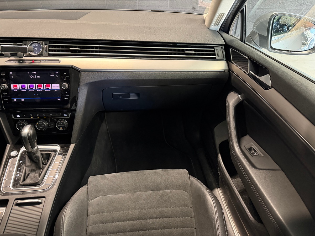 Volkswagen Passat SW Carat 2.0 tdi 150ch DSG Kit Distribution Ok